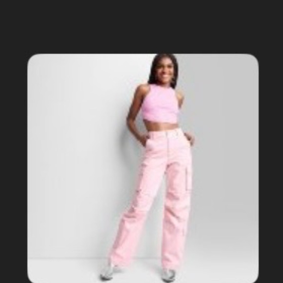 (NWT) Pink Cargo Pants - Picture 3 of 3